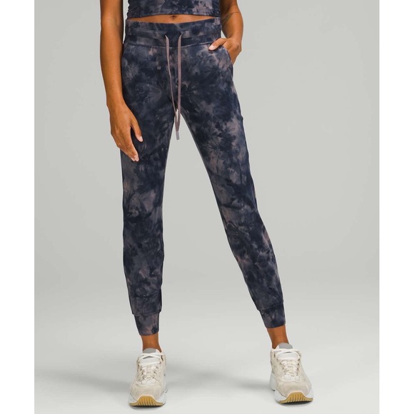 lululemon athletica Pants - Lululemon Ready to Rulu Jogger 29"